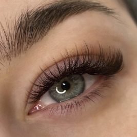 Formation de cil à cil, pose par Ganna Schmitt Lashes academie